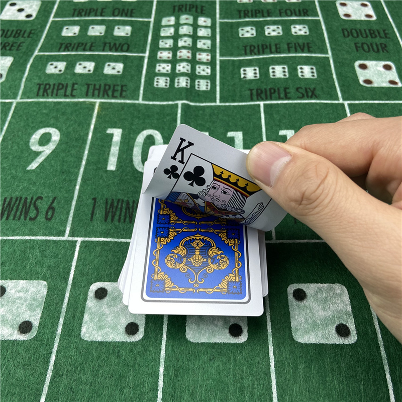 Karty do pokera, zestaw 10 szt – Board Game Yearbook recenzja i cena