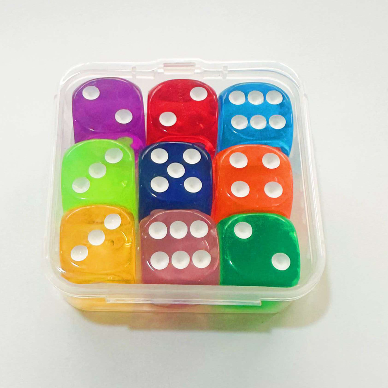 Klasyczny zestaw 9 kostek w pu – Board Game Box recenzja i cena